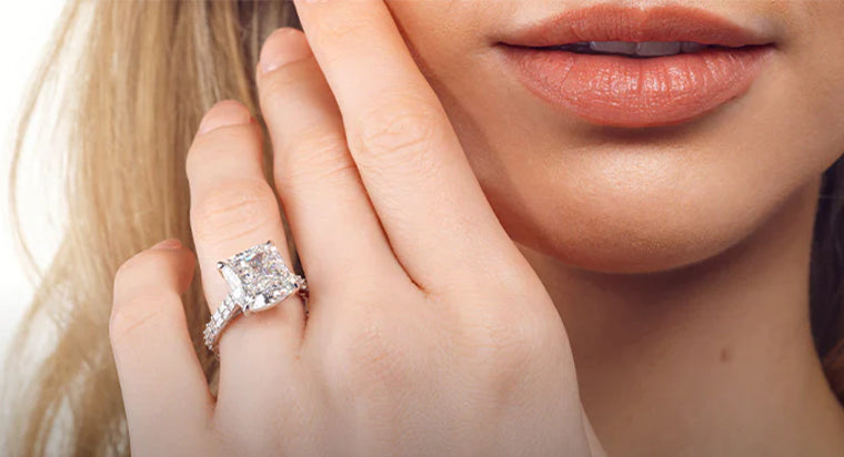 Buying Guide for Asscher Cut Diamond Engagement Rings