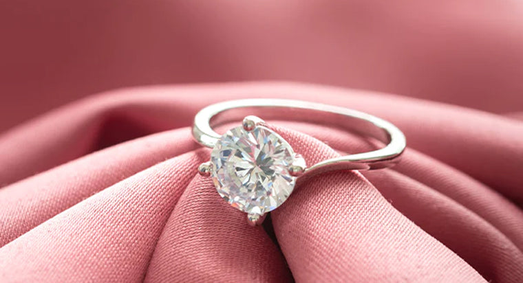 Top 5 Jewelry Polishers to Transform Dull Jewelry into Shinning Diamond -  VEVOR Blog