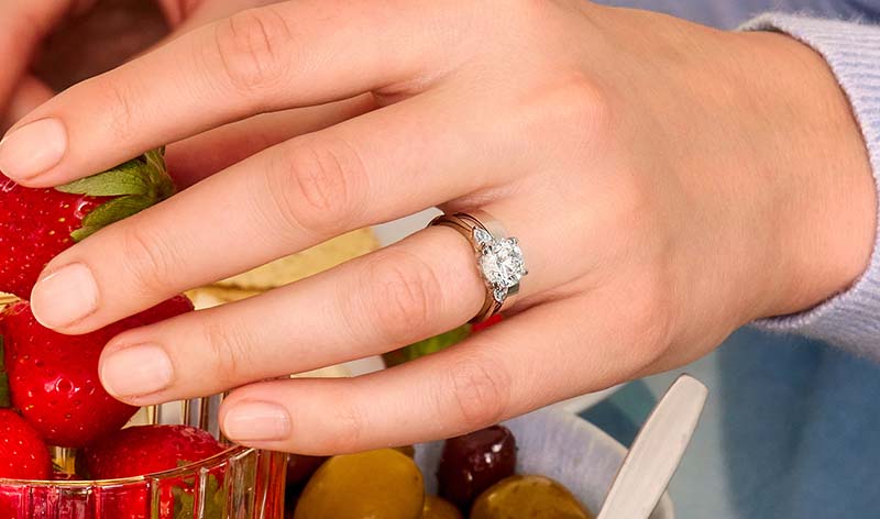 Platinum diamond wedding on sale rings for her