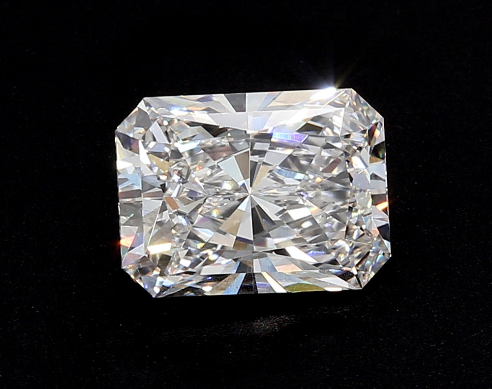 2.07 Carat Radiant Lab Diamond with  Cut Diamond in 14KT  view 1