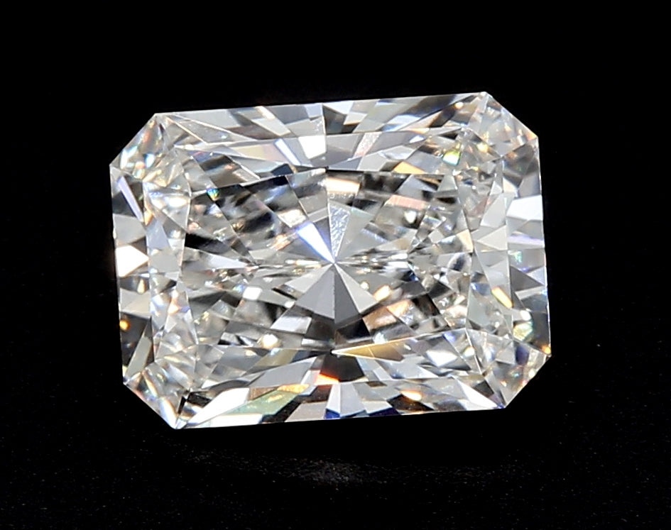 2.31 Carat Radiant Lab Diamond with  Cut Diamond in 14KT  view 1