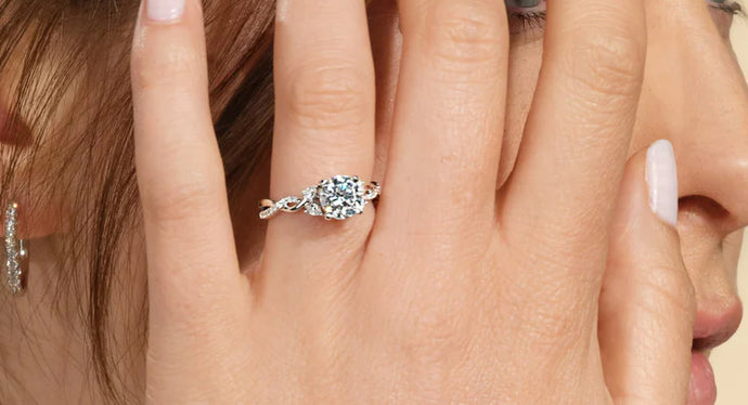 Women's rings sale with stone
