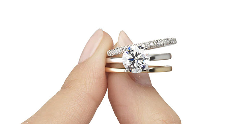 A Guide to Women’s Wedding Band Cost