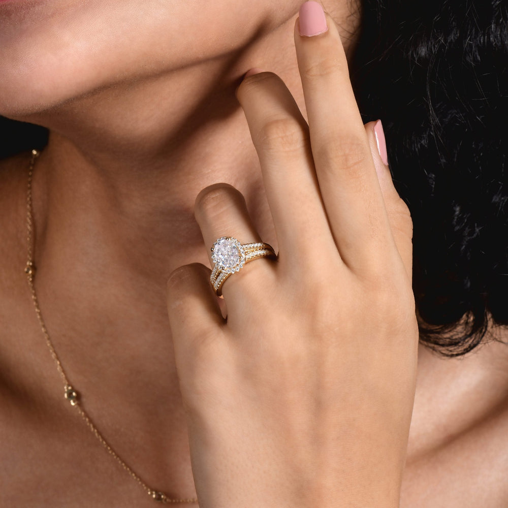 Art deo style engagement rings