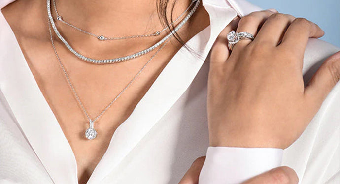 Best Engagement Rings for a Gemini
