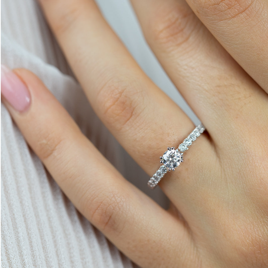 Benefits of Buying a Custom Engagement Ring