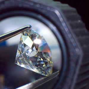 SI Clarity Diamonds