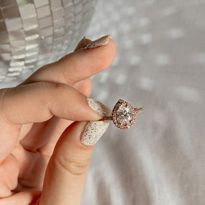 Best Engagement Rings For New Years Eve Proposal