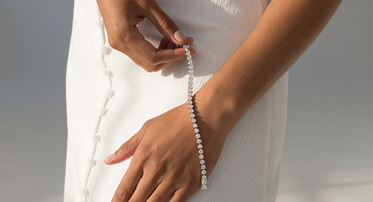 Buying Guide for Diamond Bracelets