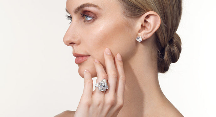 Buying Guide for Pear Engagement Rings