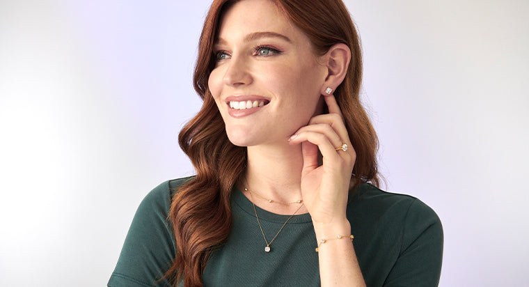 Gifts for daughter under 300$