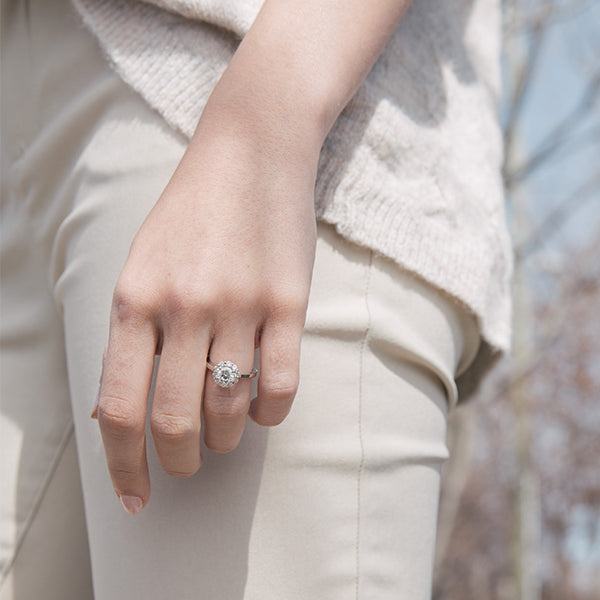 Engagement Ring Trends from the 1980s