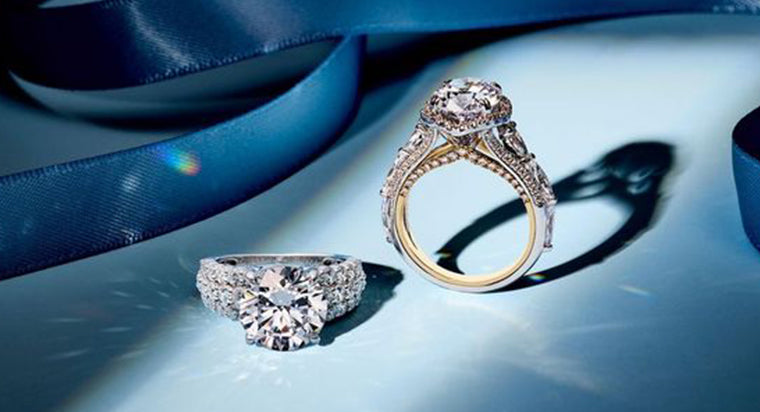 Gold Engagement Rings vs. Platinum Engagement Rings