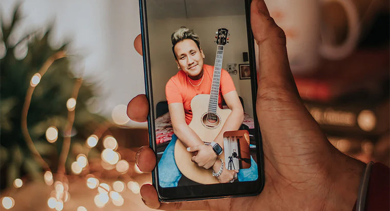 Long distance video chat proposal