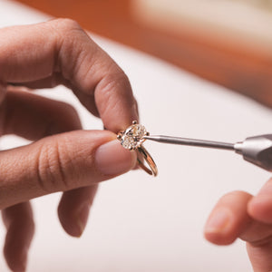 How to Buy a Lab Diamond Ring: A Step by Step Guide