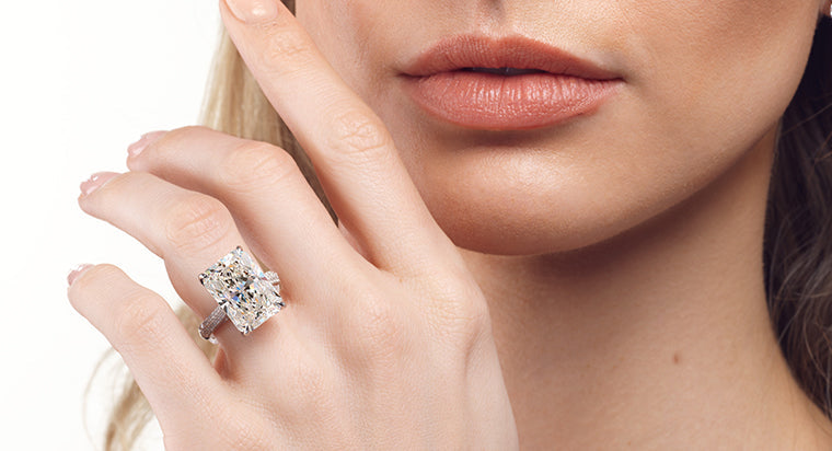 Buying Guide for Radiant Engagement Rings