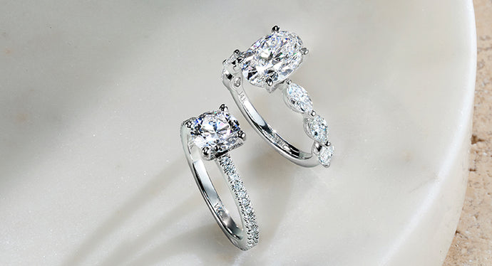 Round Engagement Rings vs. Oval Engagement Rings - Read This Before You Buy
