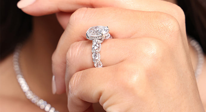 Embrace the Spring Trend of Spiral Engagement Rings | With Clarity