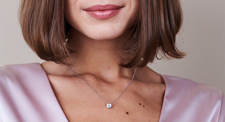 4 Pendant Styles for Everyday Wear