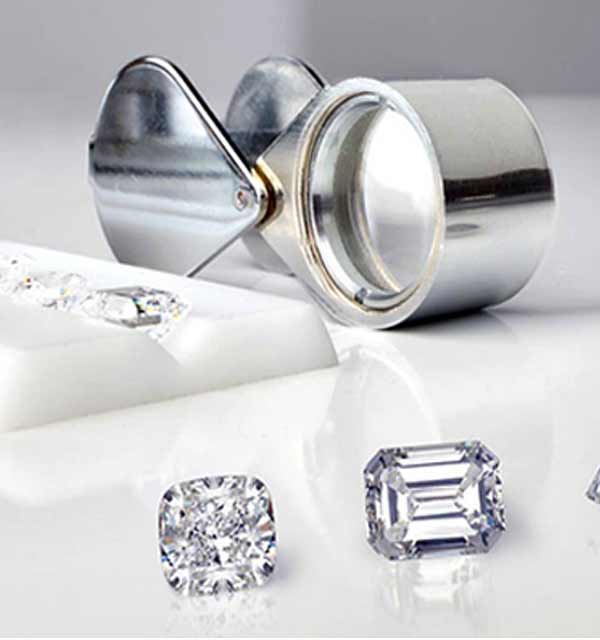 How are Lab Grown Diamonds Priced?
