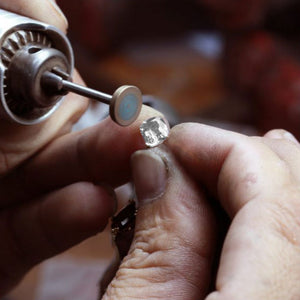 how are diamonds cut expert polishing a stone