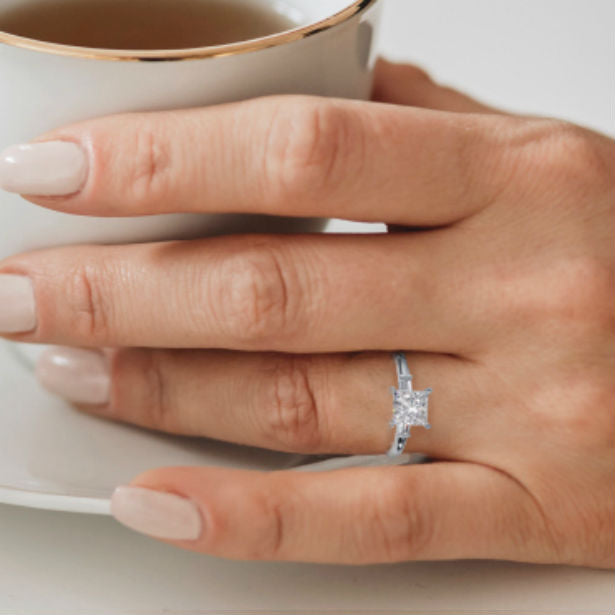 Princess Cut Three Stone Engagement Rings That Celebrate This Angular Beauty