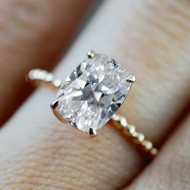 Yes, Crushed Ice Diamonds Are Worth Buying — It's All About Personal Preference