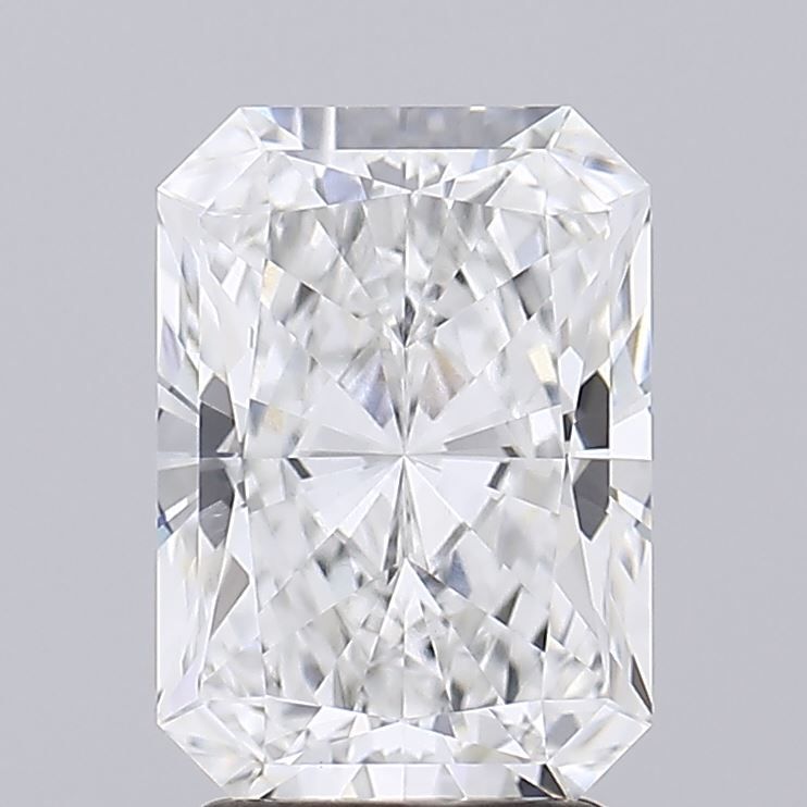 2.6 Carat Radiant Lab Diamond with  Cut Diamond in 14KT  view 1
