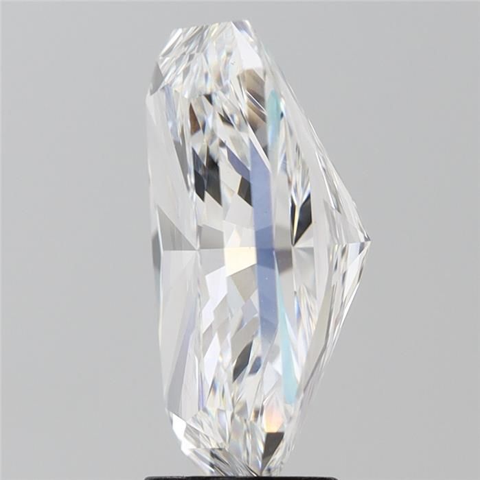 7.1 Carat Radiant Lab Diamond with  Cut Diamond in 14KT  view 1

