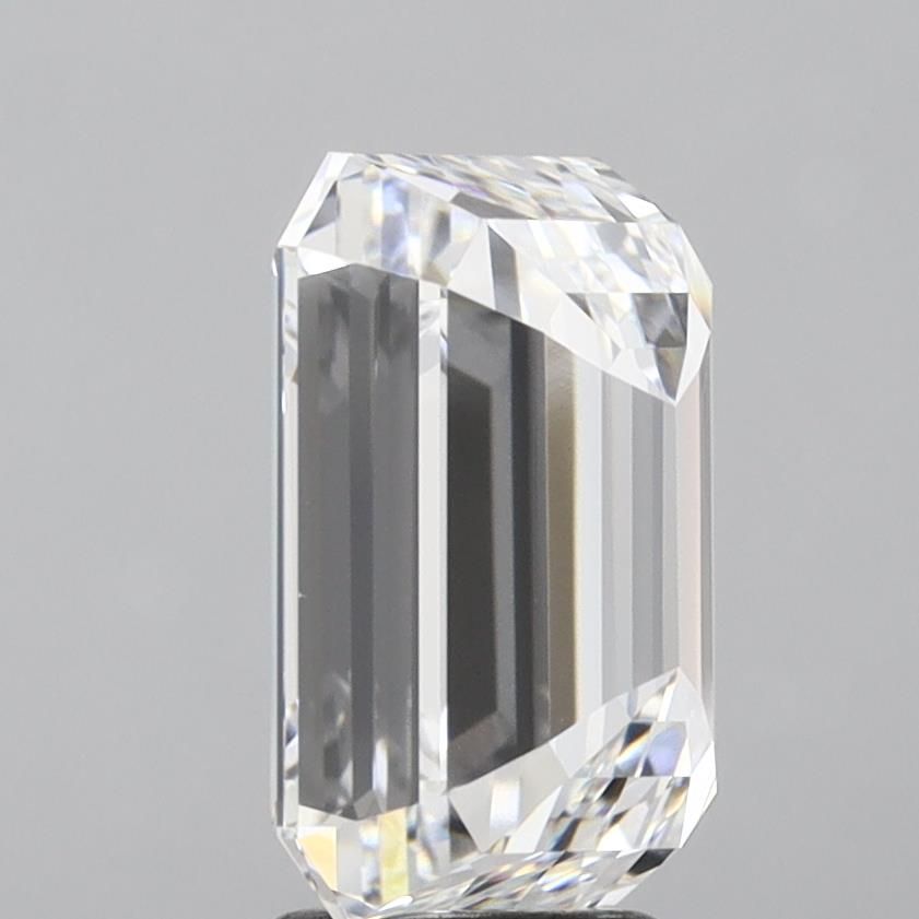 4.91 Carat Emerald Lab Diamond with  Cut Diamond in 14KT  view 1

