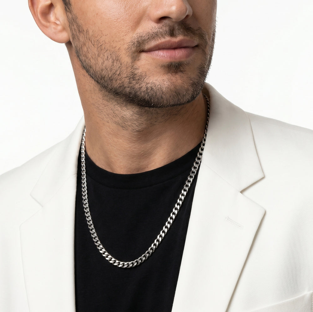 The Atlas Chain Necklace with Titanium Cut Diamond in 14KT Titanium view 3
