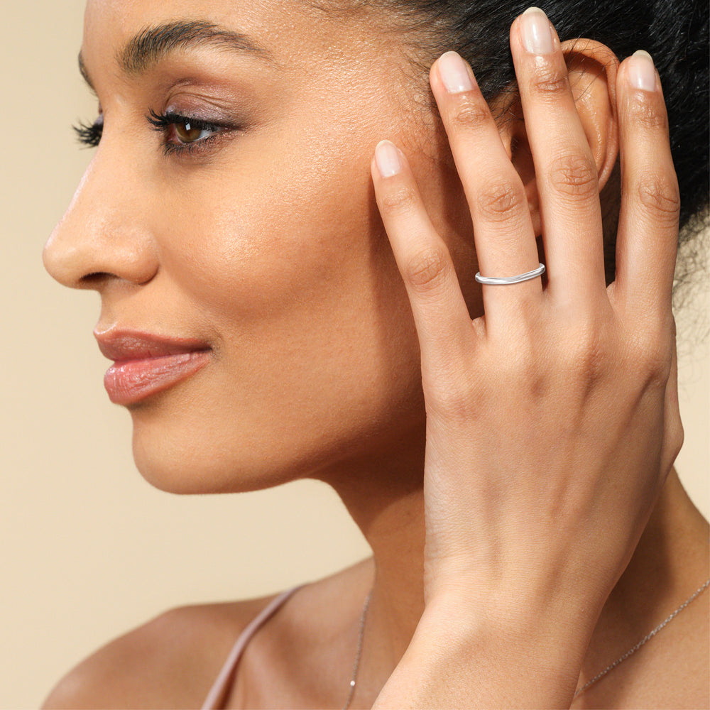 Model Wearing Three Stone Kite Gallery Classic Wedding Band view