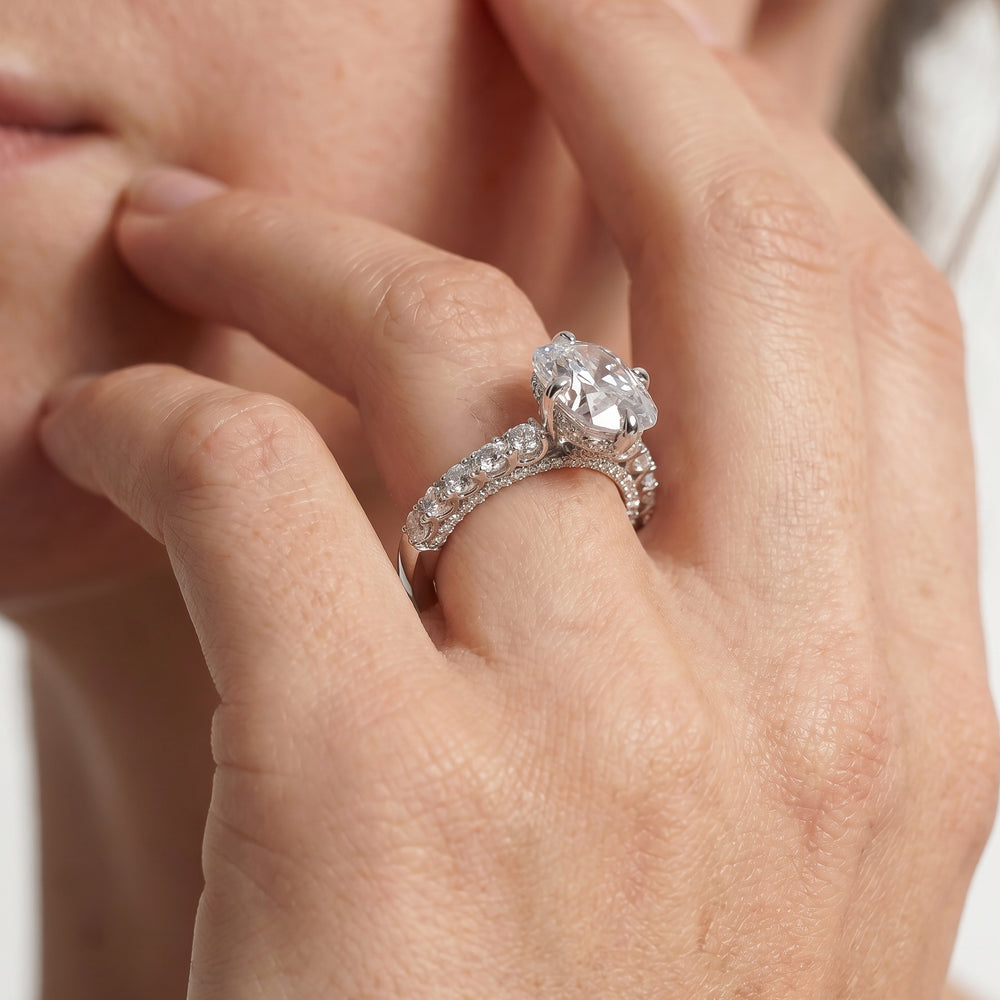 Oval Cut The Fifth Avenue Ring (E+ VVS+) with Lab Grown Diamond in 14KT Yellow Gold view 3
