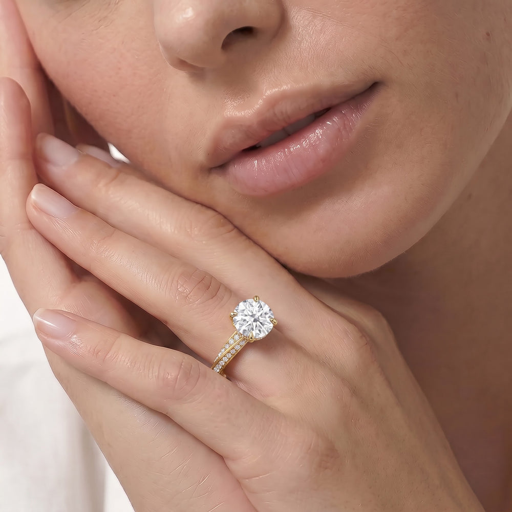 The Bond Engagement Ring with Round Cut Diamond in 14KT Platinum view 4
