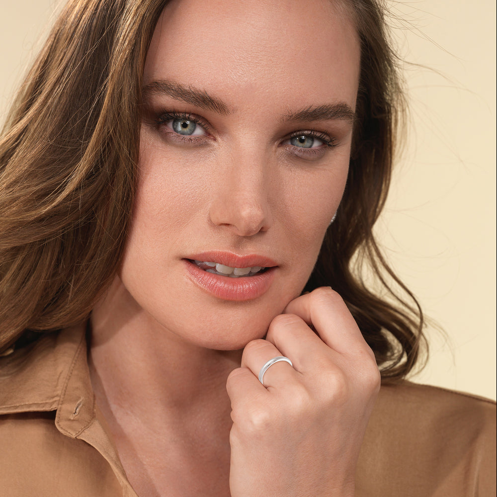 Women's Low Dome Comfort Fit Band with 18KT Yellow Gold / 3 Cut Diamond in 14KT Yellow Gold / 3 view 3
