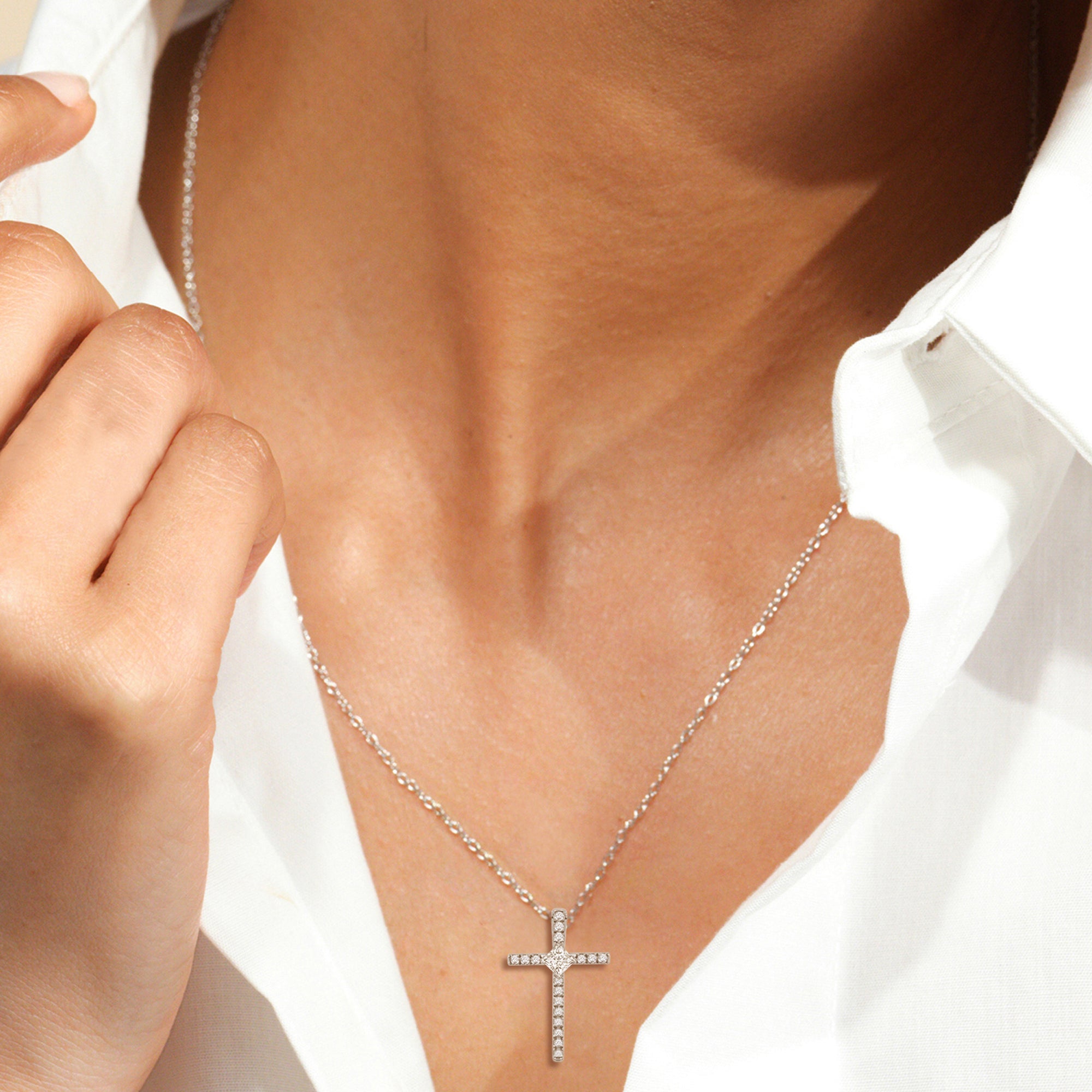 18" Sterling Silver Pendant Necklace With 4 CT Lab-Created Diamonds - Elegant Design