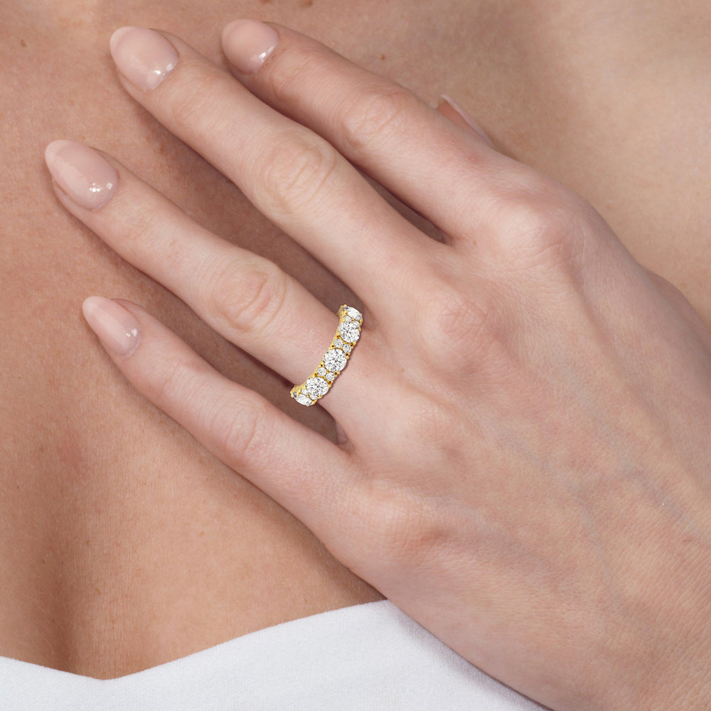 Round Station Anniversary Ring (E+ VS+) with 18KT Yellow Gold / Lab / 3 Cut Diamond in 14KT Yellow Gold / Lab / 3 view 3
