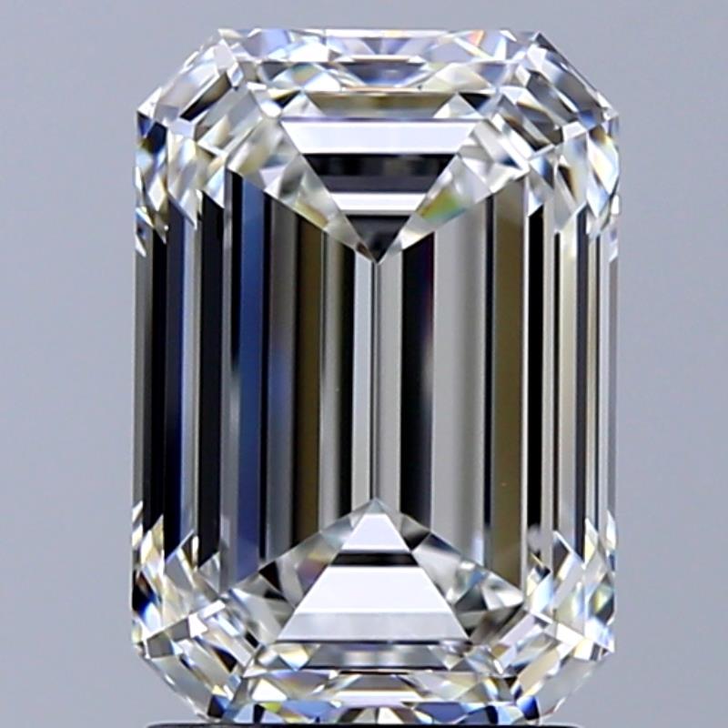 2.57 Carat Emerald Natural Diamond with  Cut Diamond in 14KT  view 1
