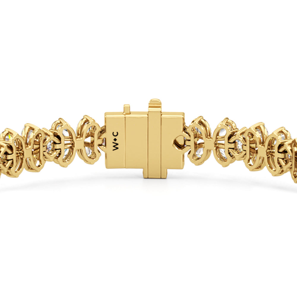 Clover Bracelet with Lab Cut Diamond in 14KT Yellow Gold view 6
