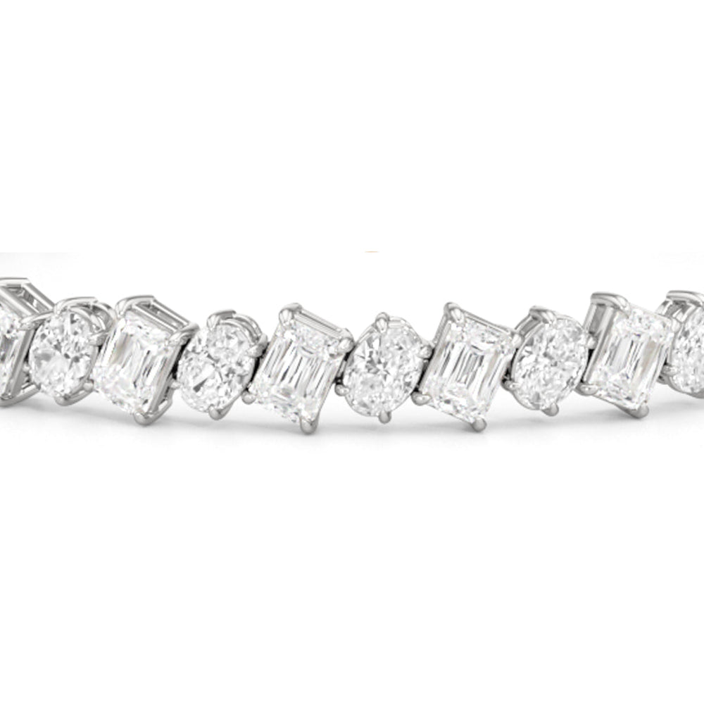 Oval and Emerald Herringbone Tennis Bracelet with 13 Cut Diamond in 14KT White Gold view 6
