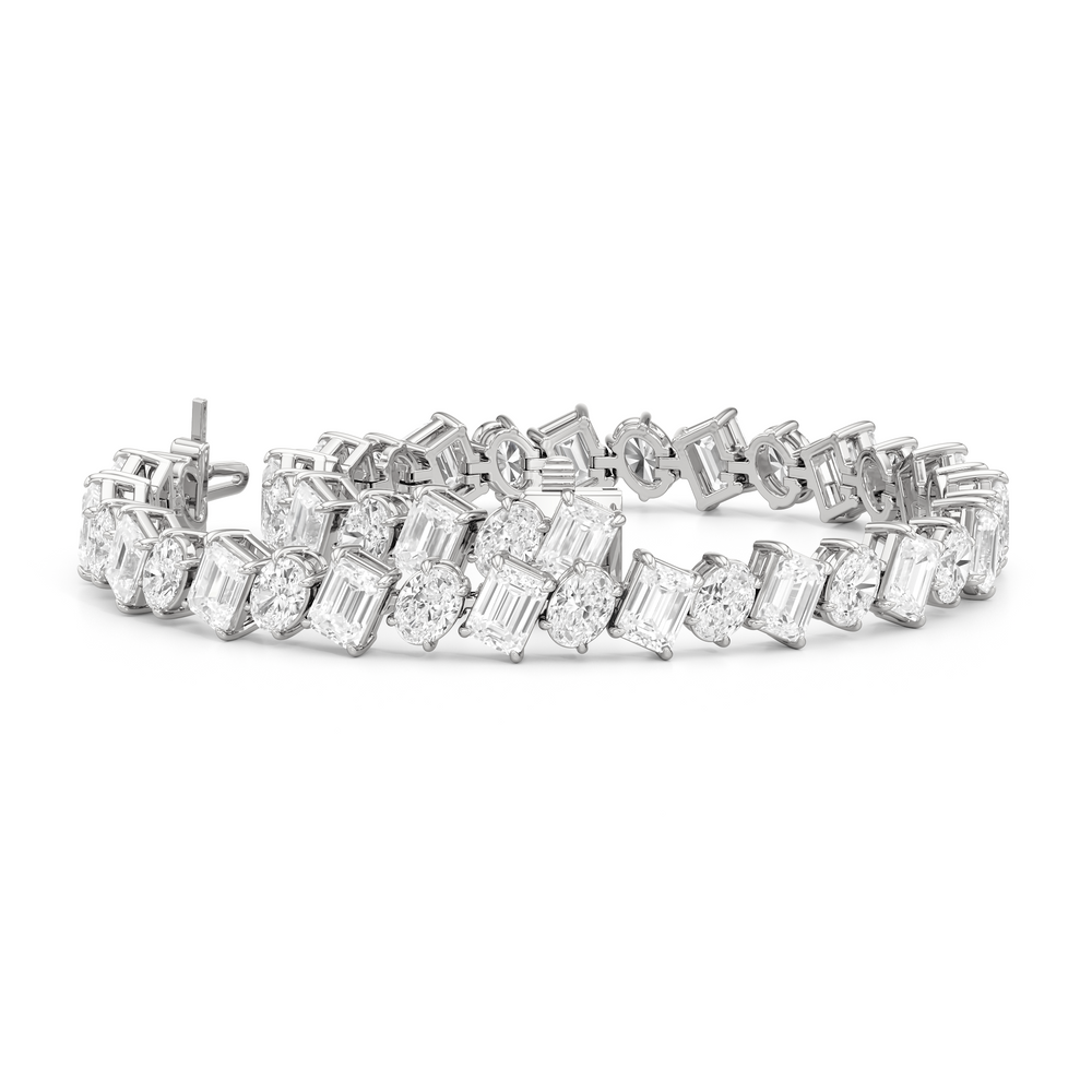 Oval and Emerald Herringbone Tennis Bracelet with 13 Cut Diamond in 14KT White Gold view 3
