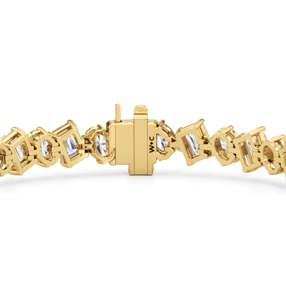 Oval and Emerald Herringbone Tennis Bracelet with 13 Cut Diamond in 14KT Yellow Gold view 7
