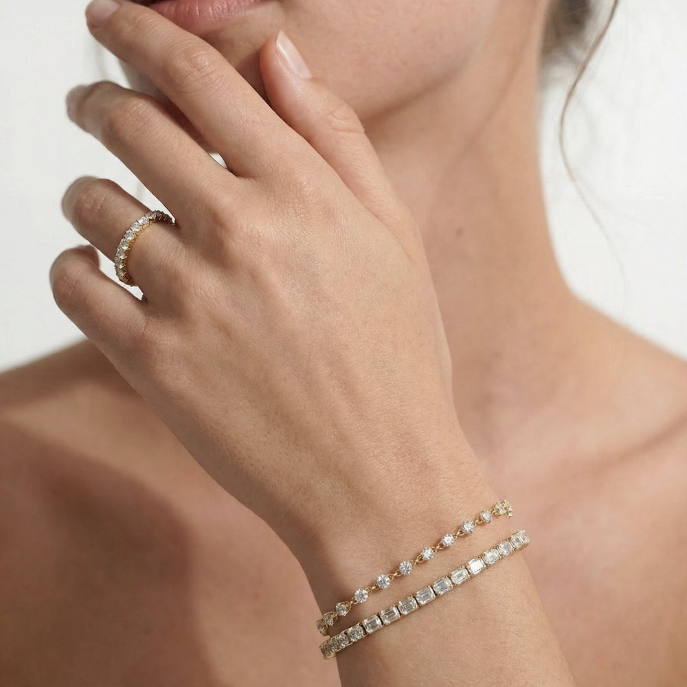 Lab Diamond Chain Link Bracelet with 1 1/3 Cut Diamond in 14KT Yellow Gold view 5
