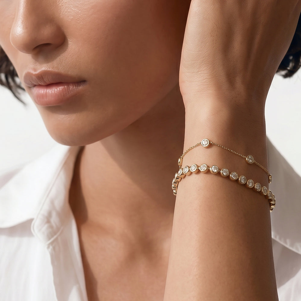 The Zoe Petite Chain Bracelet with Lab Cut Diamond in 14KT Yellow Gold view 3
