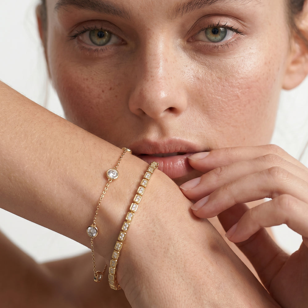 The Zoe Chain Bracelet with Lab Cut Diamond in 14KT White Gold view 3

