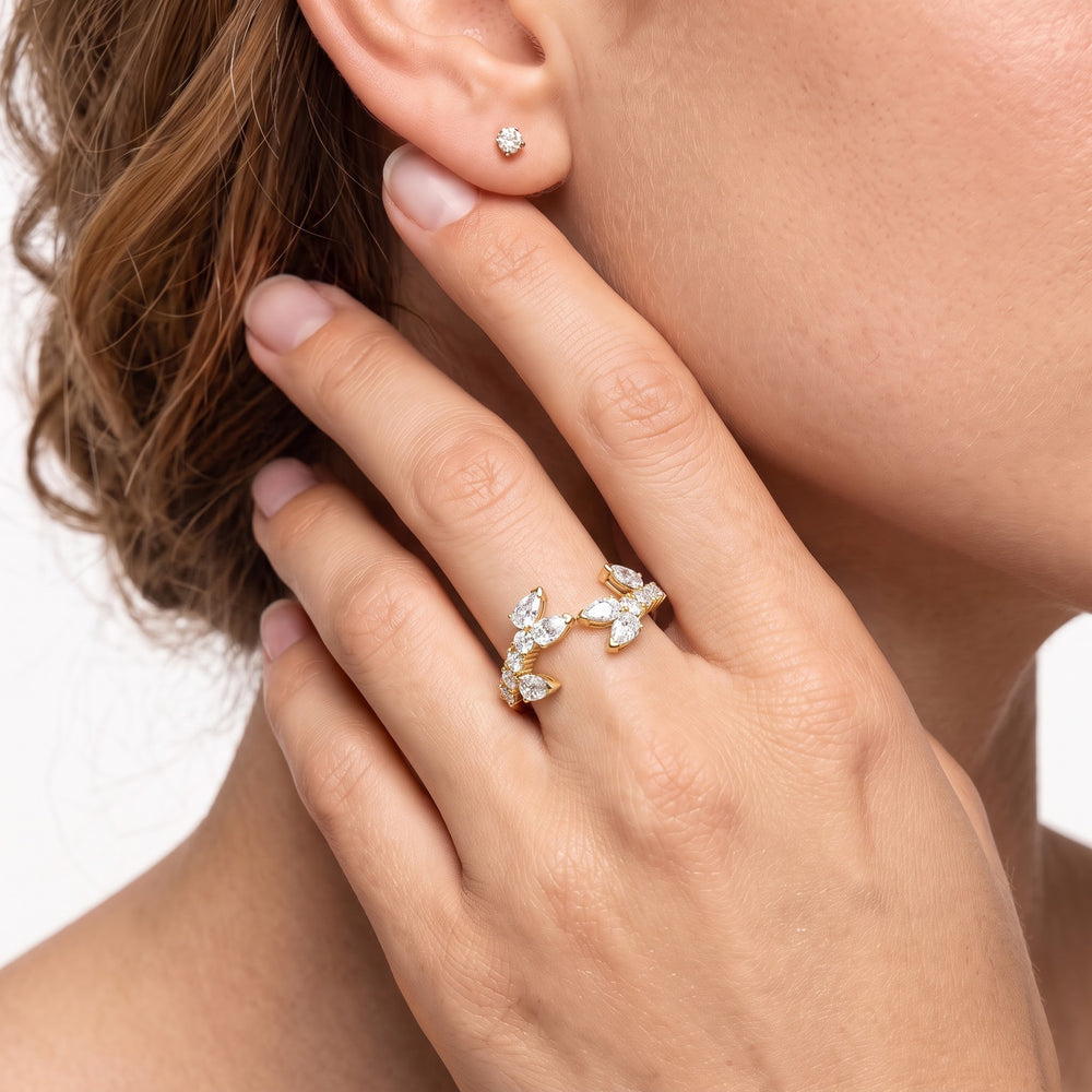The Vine Curve Ring with 14KT Yellow Gold / Lab / 3/4 Cut Diamond in 14KT Yellow Gold / Lab / 3/4 view 2

