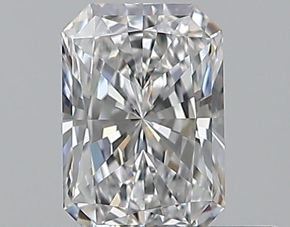 0.31 Carat Radiant Natural Diamond with  Cut Diamond in 14KT  view 1
