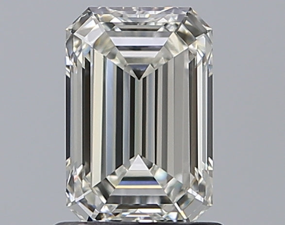 1.05 Carat Emerald Natural Diamond with  Cut Diamond in 14KT  view 1
