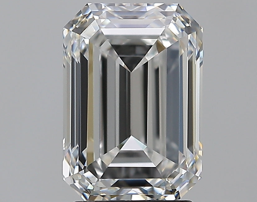 3.0 Carat Emerald Natural Diamond with  Cut Diamond in 14KT  view 1
