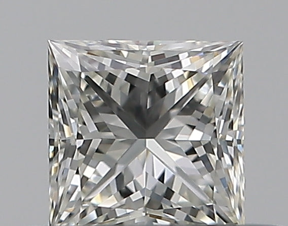 0.32 Carat Princess Natural Diamond with  Cut Diamond in 14KT  view 1
